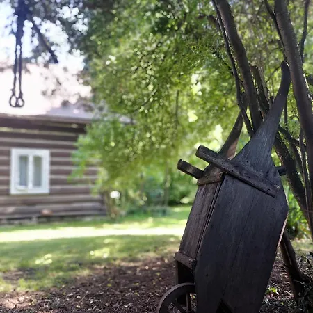 Staruszka Holiday home *